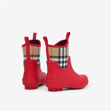 Burberry rain boots for babies